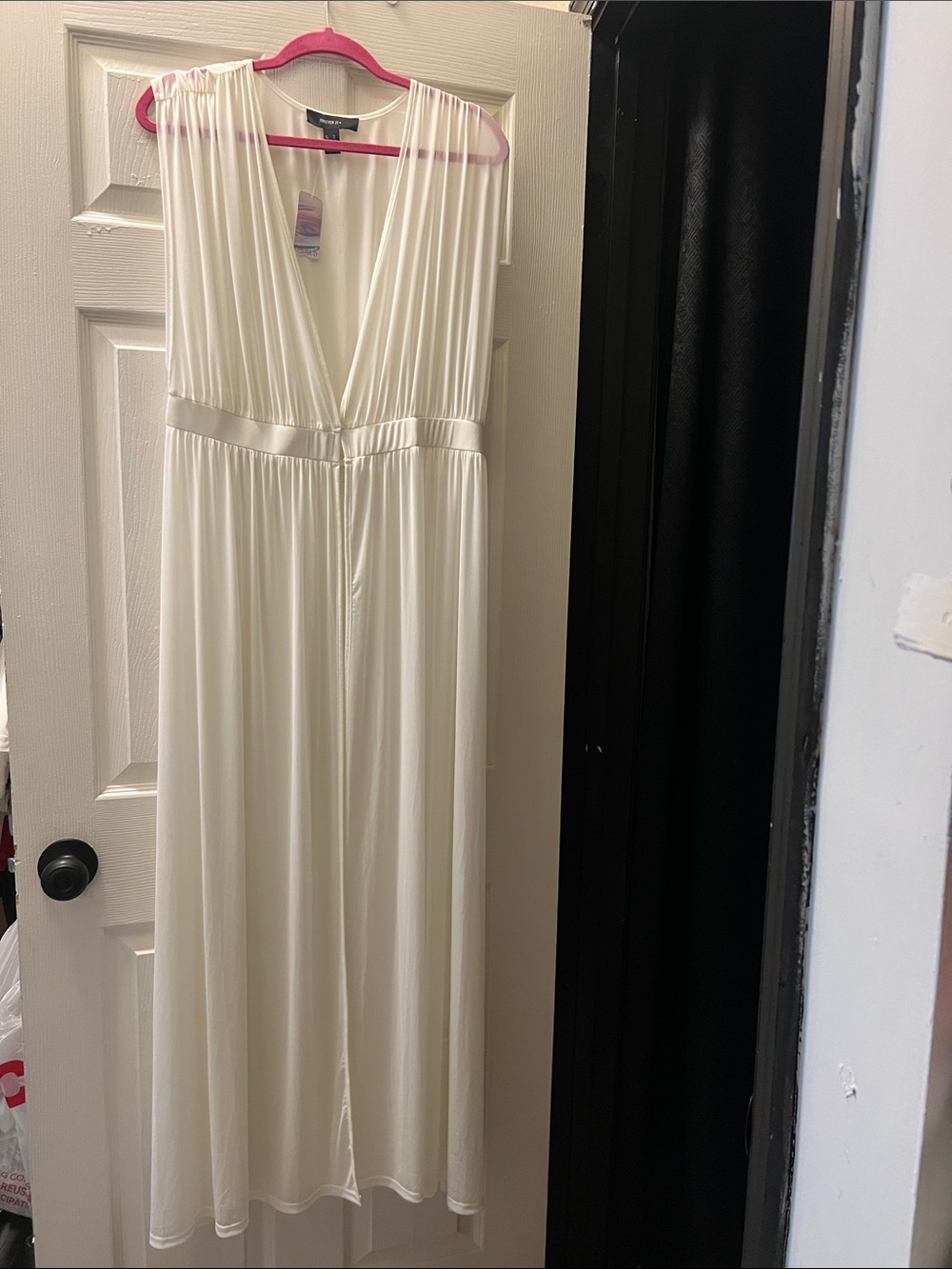 Forever 21 Ivory Plunging V-Neck Coverup NWT